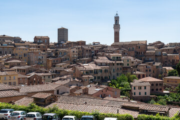 Naklejka premium Panoramic view of Siena in the spring, Italy 