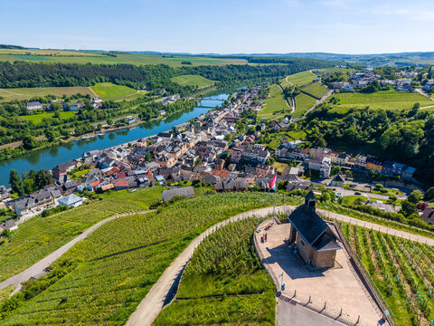 Ausblick vom Koeppchen an der Mosel in Luxemburg 