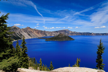 Crater Lake © John Wade