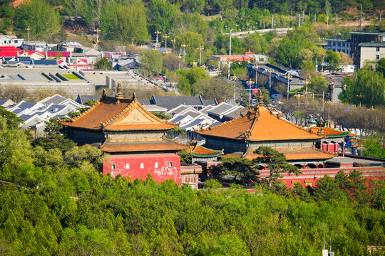 Xumi Fushou Tibetan style temple in Chengde, Hebei, China