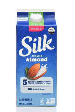 IRVINE, CALIFORNIA - 22 MAY 2026: A carton of Silk Unsweetened Organic Almondmilk.