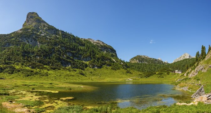 Panorama photo, Funtensee with Viehkogel and K&auml;rlinger Haus, Berchtesgaden National Park, Sch&ouml;nau am K&ouml;nigssee, Berchtesgadener Land, Upper Bavaria, Bavaria, Germany