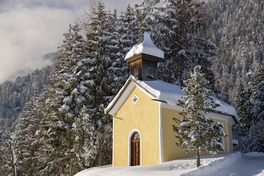Chapel Maria Schnee in winter, Tyrol, Austria