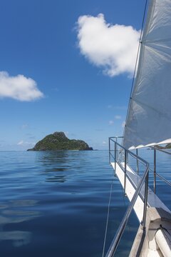 Sailing in the very flat waters of the Mamanuca islands, Fiji
