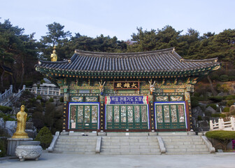 Fototapeta premium 대웅전,흥륜사,연수구,인천