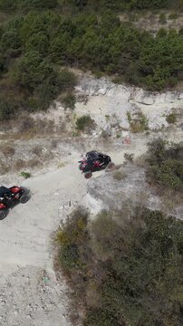 RACER 4X4, AVENTURA TODOTERRENO EN LA MONTA&Ntilde;A, VUELO CON DRON, VISTA AEREA (4)