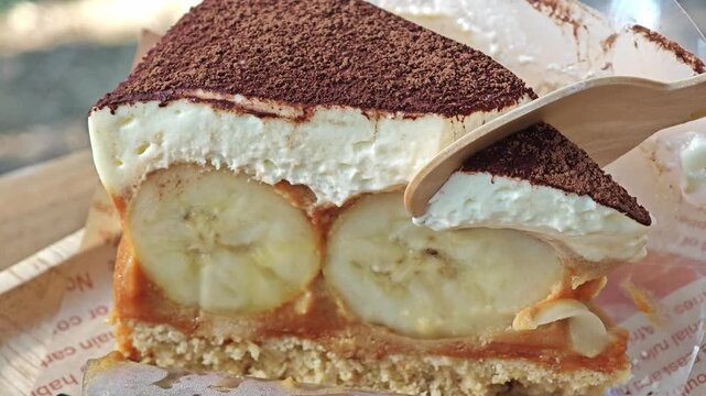 Banoffee with banana and caramel sauce.