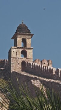 Jaipur, rajasthan, india. wall and tower of amer fort or amber fort, amer, rajasthan,
