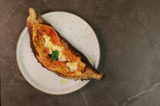 pizze e pasticcini italiani