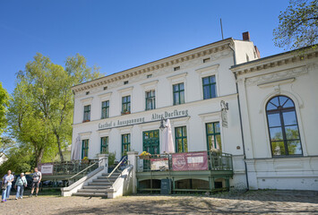 Fototapeta premium Gasthof Alter Dorfkrug, Alt-Lübars, Lübars, Reinickendorf, Berlin, Deutschland