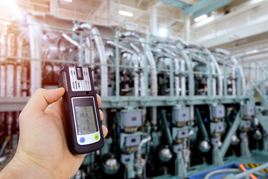 Portable Gas Monitor Testing Atmosphere, Ship Engine Fuel Valves Inspection, Confined Space Entry