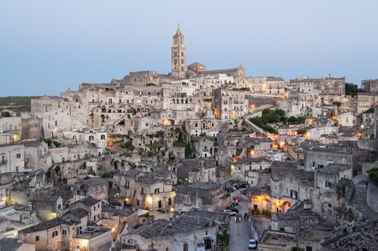 Town with cave dwellings, Sasso Barisano, Sassi di Matera, Matera, Basilicata, Italy