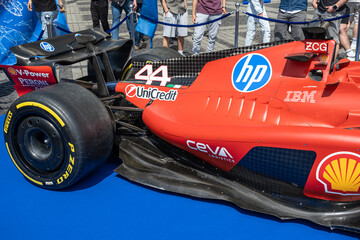 Fototapeta premium Sibiu, Romania - May 25, 2026 a Ferrari SF-26 Formula 1 car unveiled for the 2026 exhibited in the large square in the city center Sibiu