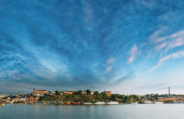 Obraz premium Panoramic Skyline View of Sodermalm at Sunset