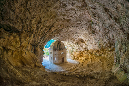 Italy, Marche district, Gola della Rossa, The Valadier church