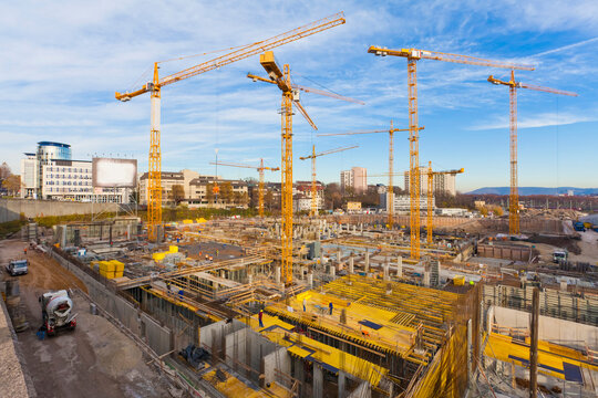 Germany, Baden Wuerttemberg, Stuttgart, Building under construction