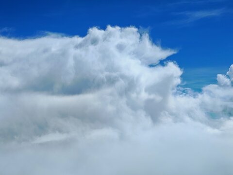 High Altitude Cloudscape