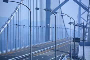 徳島県 鳴門市の大鳴門橋（鳴門海峡大橋） © Via Nova