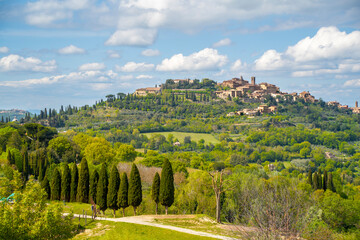 Fototapeta premium Panoramic view of the medieval village of Montepulciano, Tuscany, Italy