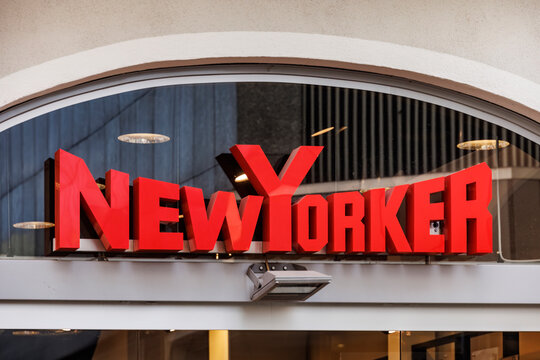 NEWYORKER Logo