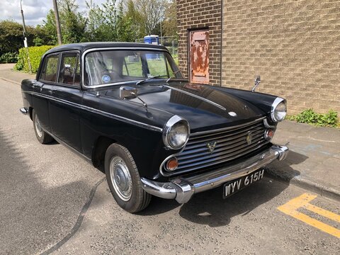 front view of a black Morris Oxford Farina Series VI in Boston Lincolnshire UK. Apr 2026