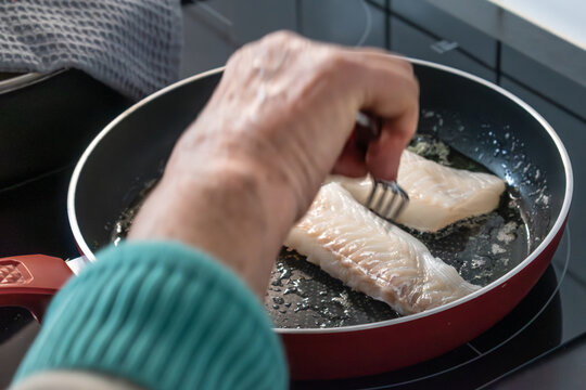 Pan fried white fish, healthy food, omega 3 and protein