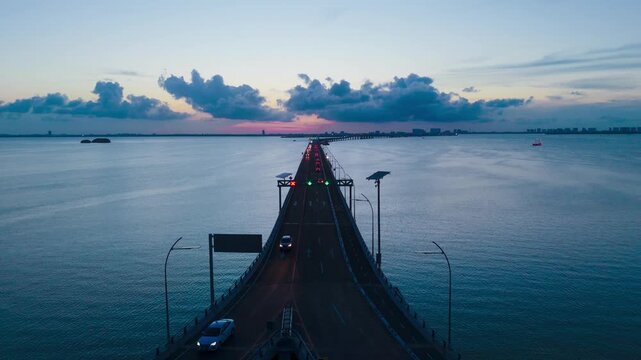 Puente Nichupt&eacute; Canc&uacute;n