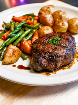 Grilled Steak with Roasted Potatoes and Green Beans Gourmet Dinner AI Generative