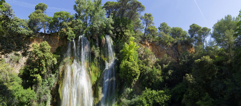  Sillans-la-Cascade in Verdon Natural Park. Waterfall. Spectacular scenery in refreshing tourist site, Nestled in a magnificent green setting