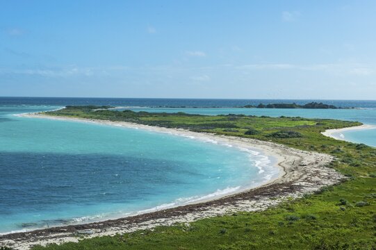 White sand beach, Fort Jefferson, Dry Tortugas National Park, Florida Keys, Florida, USA