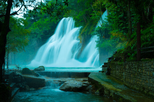 Cascada en la Huasteca Potosina 