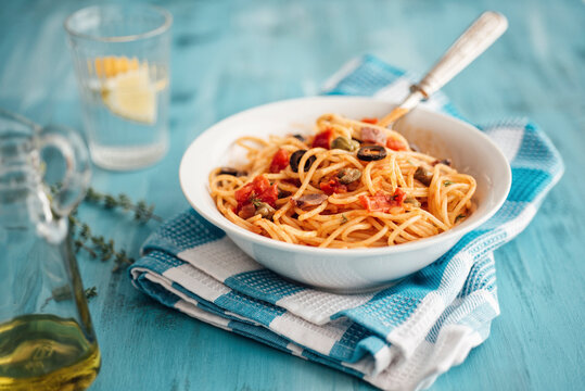 Bowl of Spaghetti alla Pizzaiola