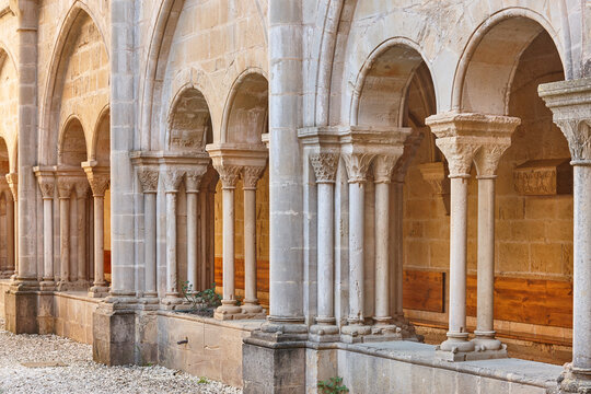 Poblet cistercian monastery cloister. Columns and arcades. Tarragona, Catalonia. Spain