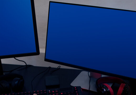 Dual Monitors Mockup With Gaming Setup PSD