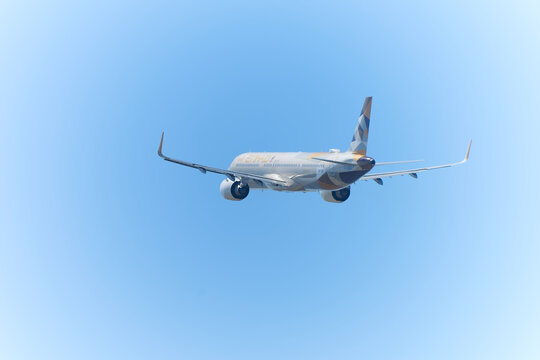 Etihad Airways airplane Airbus A321-251NX(LR) registration A6-LRF taking off from Swiss Z&uuml;rich Airport on a sunny spring day. Photo taken May 26th, 2026, Zurich Airport, Switzerland.