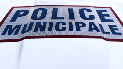 Capot de voiture de police municipale © catalyseur7