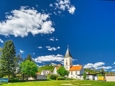 An der Kirche von Lebus