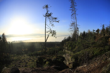 Obraz premium Sunrise in skalni mesto ostas