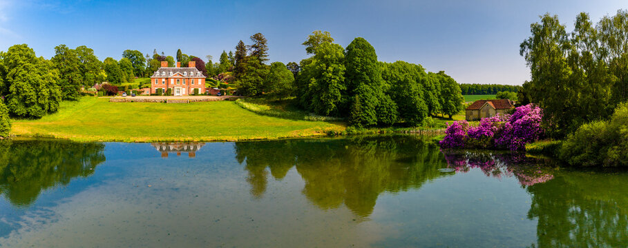 Squerryes Court and Westerham Aerial View