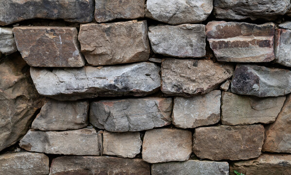 Rock wall with Tennessee Field stone