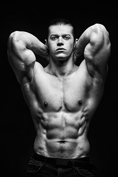 Monolith Iron Physique