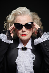 Vintage Fashion Icon