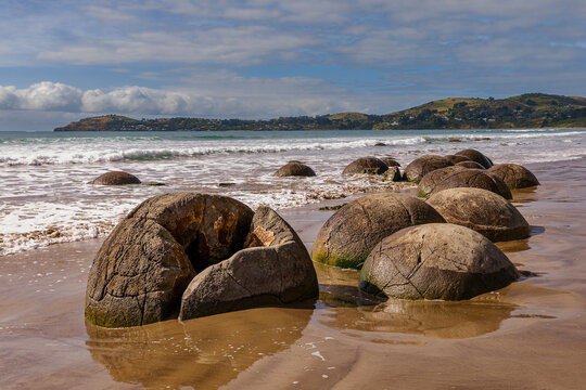 Moeraki Boulders, Hampden, New Zealand
