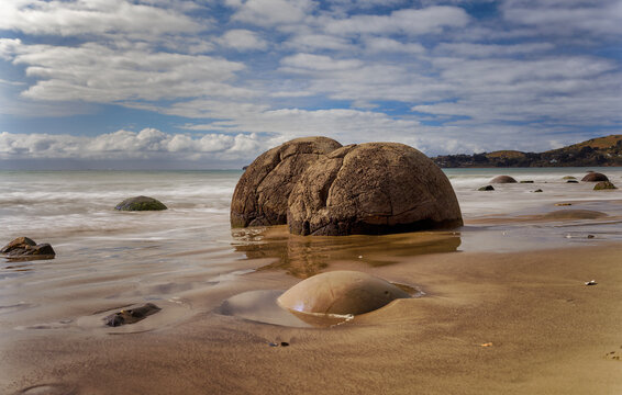 Moeraki Boulders, Hampden, New Zealand