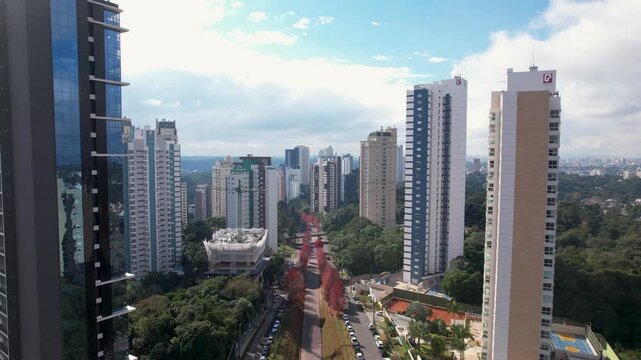 drone da Rua do Outono em Curitiba