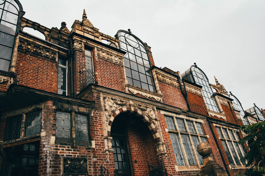 Victorian Artist Havens: The Iconic St Paul's Studios on Talgarth Road