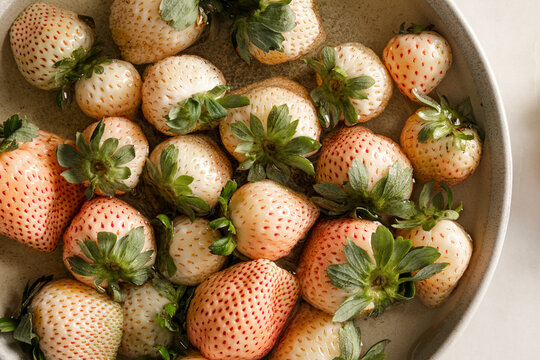 Strawberries freshly picked on a plate