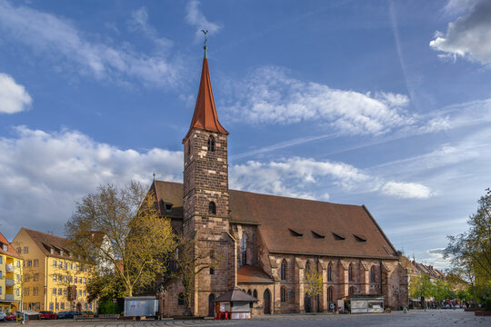 Gothic St. Jakob Church in Nuremberg, Germany viewed from the public square. Exterior side view, medieval architecture style