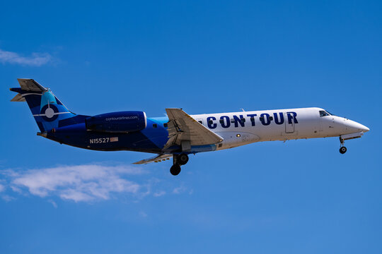 Sunport International Airport 5-24-2026 Albuquerque, NM USAContour Airlines Embraer ERJ-135 N15527 on final for runway 8 at Albuquerque Sunport international Airport