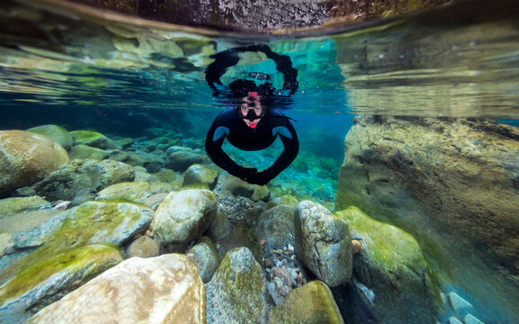 acu&aacute;tico, buceo, verano, buzo, nataci&oacute;n, naturaleza, buceo de superficie, viajando, gente, mujer, deporte, diversi&oacute;n, vacaciones, snorkel, aqualung, persona, claro, nadar, sudam&eacute;rica, cordillera de lo